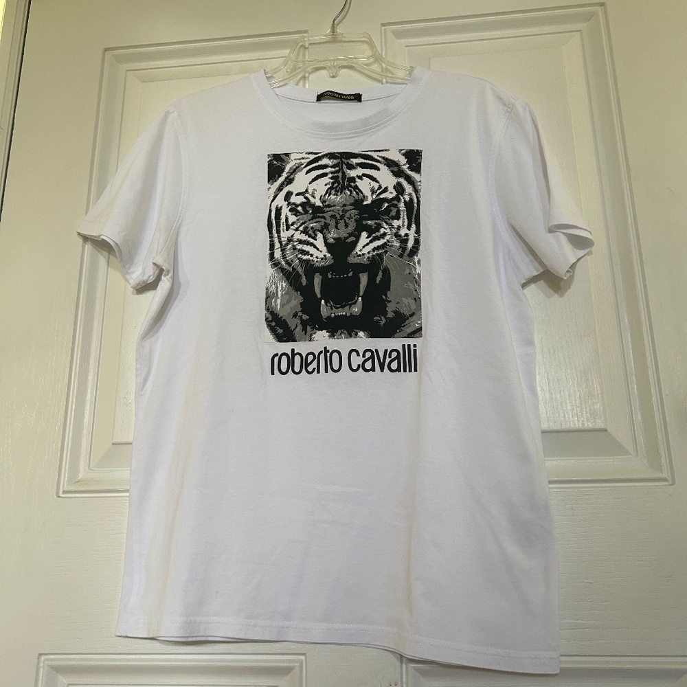 Roberto Cavalli tshirt size large men’s. White with tiger screen print.